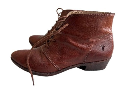 Brown oxford with heel - Pre-Loved