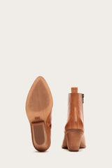 Amado Wedge - Frye Found