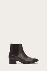 Dara Chelsea - Frye Found