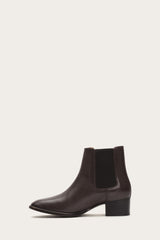 Dara Chelsea - Frye Found