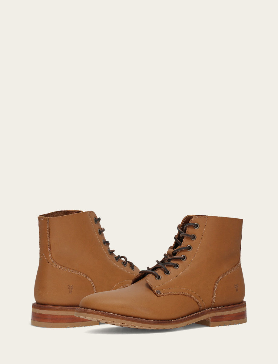 Barrett Lace Up