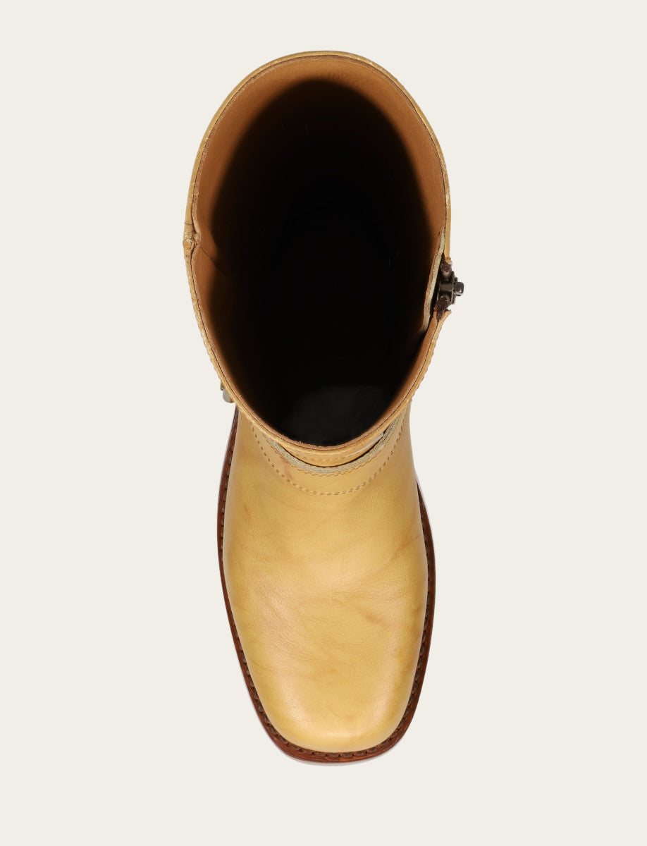 Campus Buckle