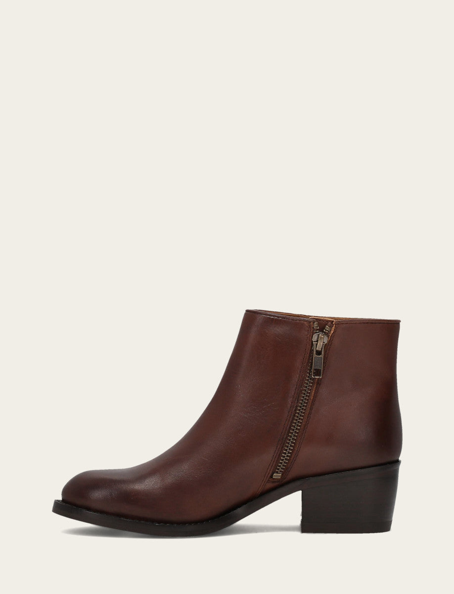 Carson 2 Piping Bootie